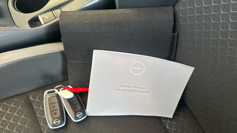 Nissan Juke 1.0 DiG-T 114 N-Connecta 5dr DCT Petrol Hatchback